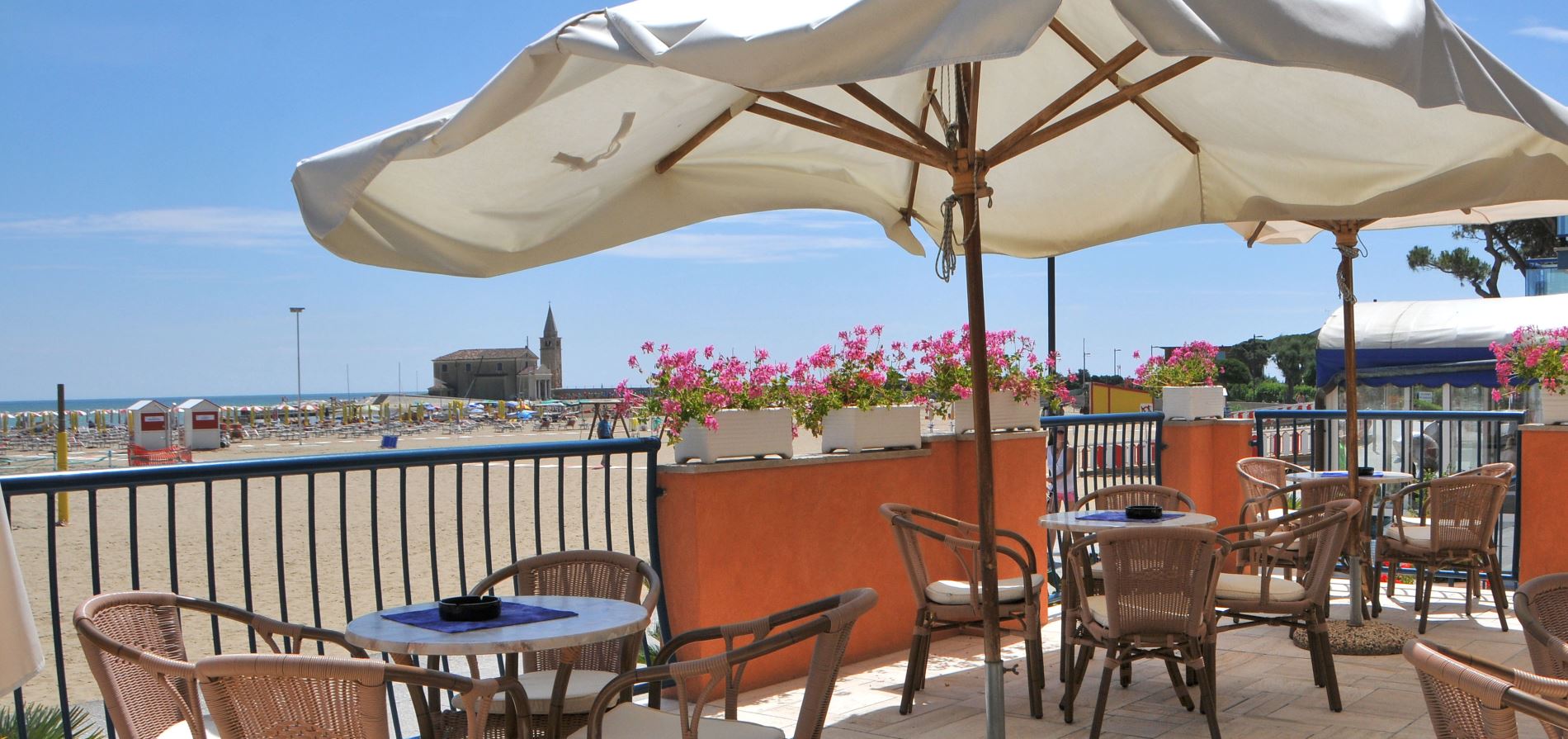 hotel_giacomazzo_spiaggia_sl